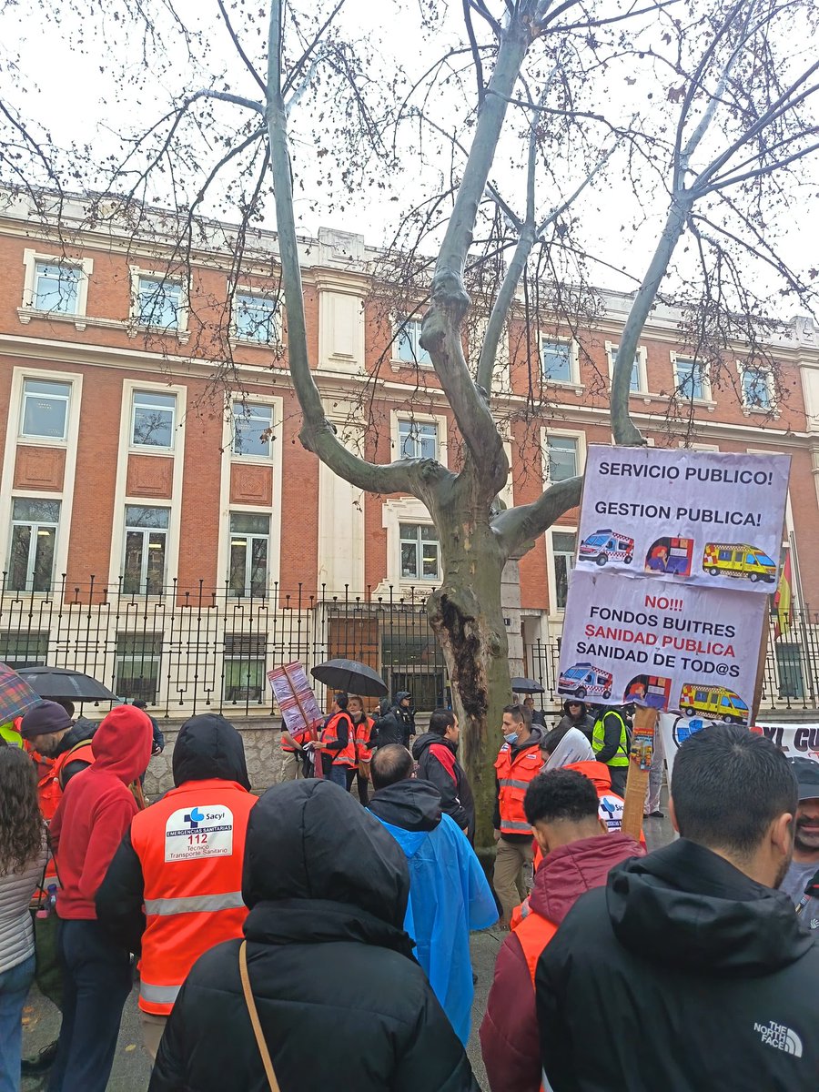 Frente de Obreros en Lucha tweet media