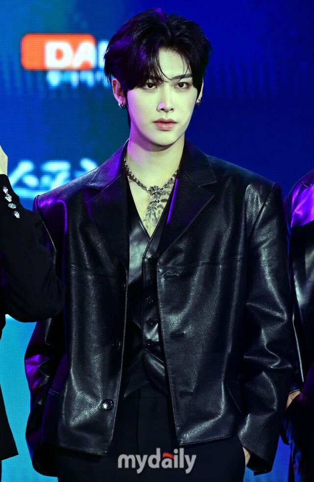 📰] 260211 — Naver Articles for #RICKY attending D Awards