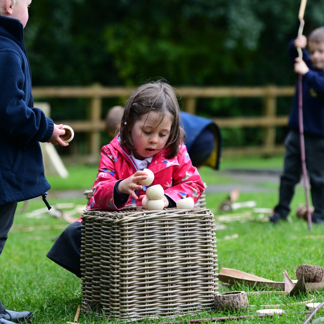 Early Excellence tweet media