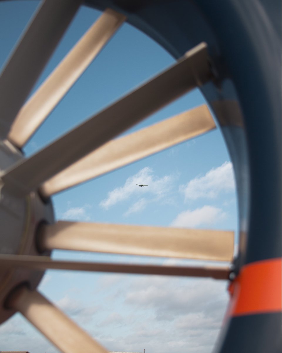 Wolverhampton Halfpenny Green Airport tweet media