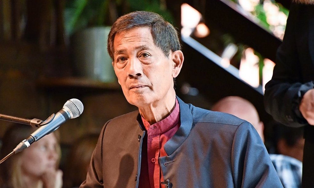 osmanliirfani's tweet image. Taylandlı-Alman mikrobiyolog Profesör Dr. Sucharit Bhakdi;

"Korkarım ki bu (mRNA) aşıları görevlerini çoktan yerine getirdiler...

Beyinleri artık olması gerektiği gibi çalışmayan milyarlarca insan görüyoruz...

Bunlar değiştirildi..."