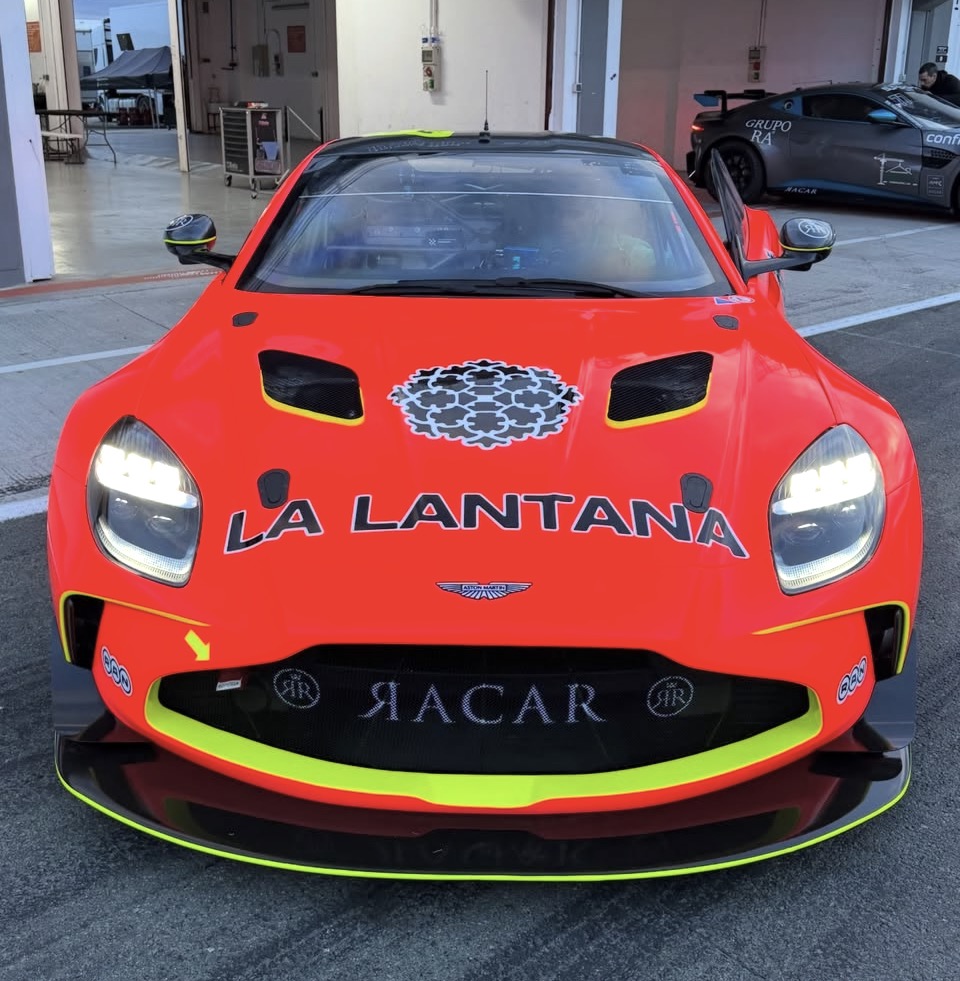 They come in pairs as two <a href="/AMR_Official/">Aston Martin Racing</a> Vantage GT4 crews return for the third round of the GT4 Winter Series from <a href="/CircuitValencia/">Circuit Ricardo Tormo</a> this weekend
the-advantage.org/2026/02/back-t…