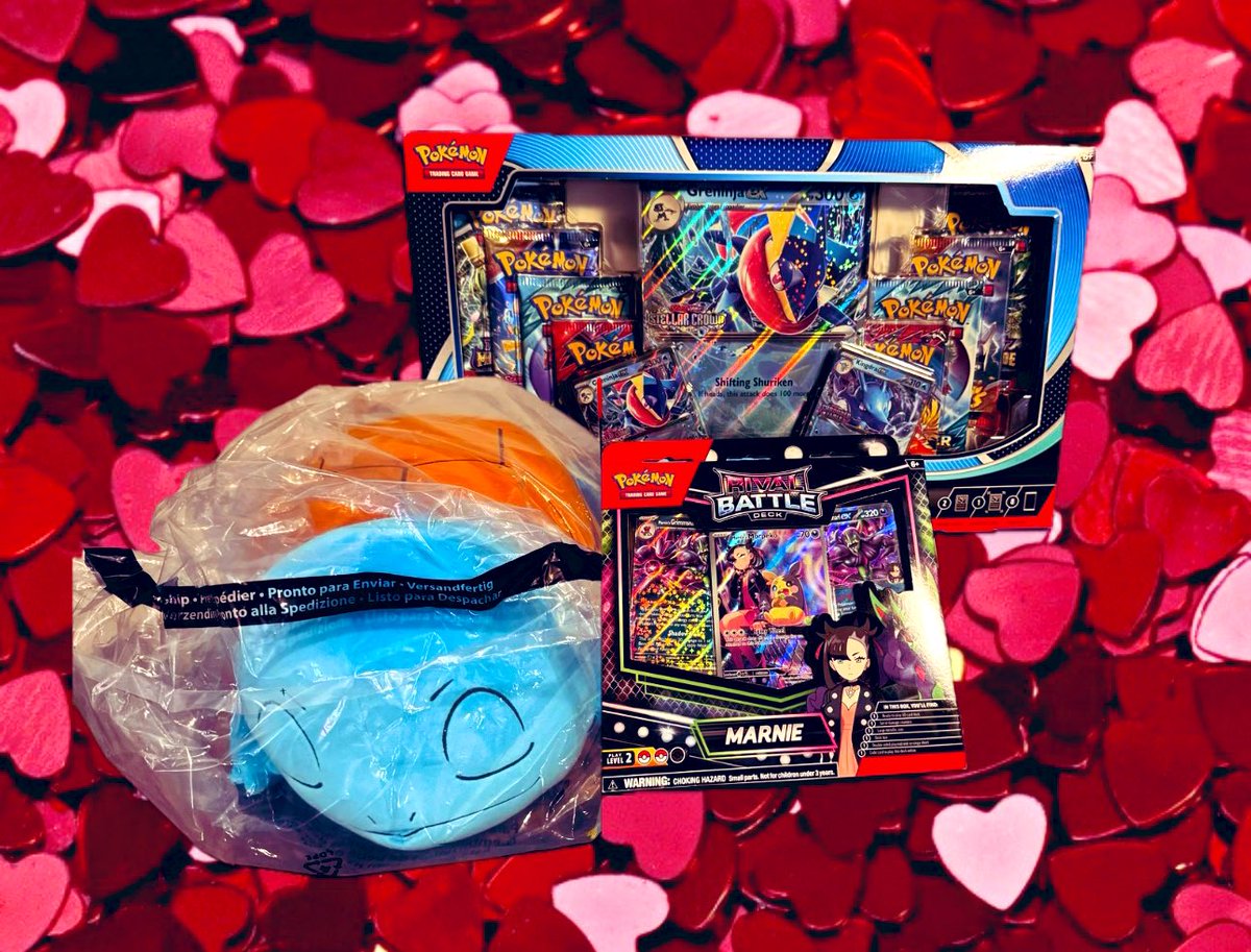 Happy Wednesday! 🚨Quick 72 hr VDay Giveaway🚨

Greninja &amp; Kingdra EX Special Collection box, Marnie Battle Deck, &amp; a huggable plushie to spread more love this month✨💖

To enter:
🫶🏼 Follow me 
❤️ Like
♻️ RT
💞 Tag some friends or besties  

Ends this Sat, Feb 14 at 12pm ET
One