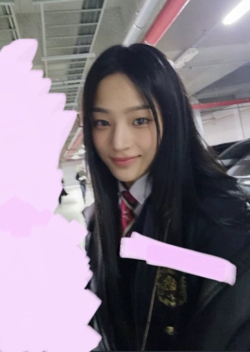 MHDHH Loops 🧸🦦🐶🐱🐹 (@newjeans_loop) on Twitter photo 