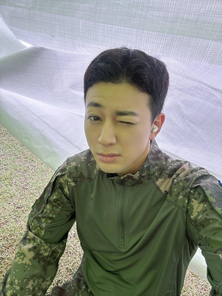 YUNHYEONG has discharged from the military.