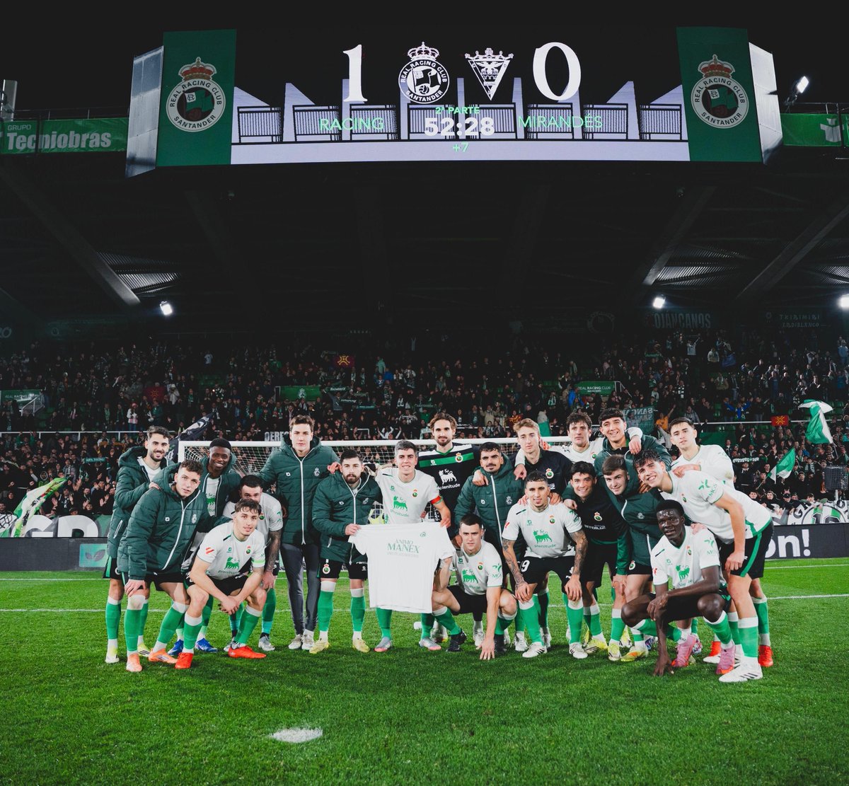 martin11andres's tweet image. 🆚 @CDMirandes 

Esta semana recibimos la noticia que ningún jugador quiere recibir, y por eso esta victoria va dedicada a ti.

¡Mucha fuerza Manex!

¡Aúpa Racing!