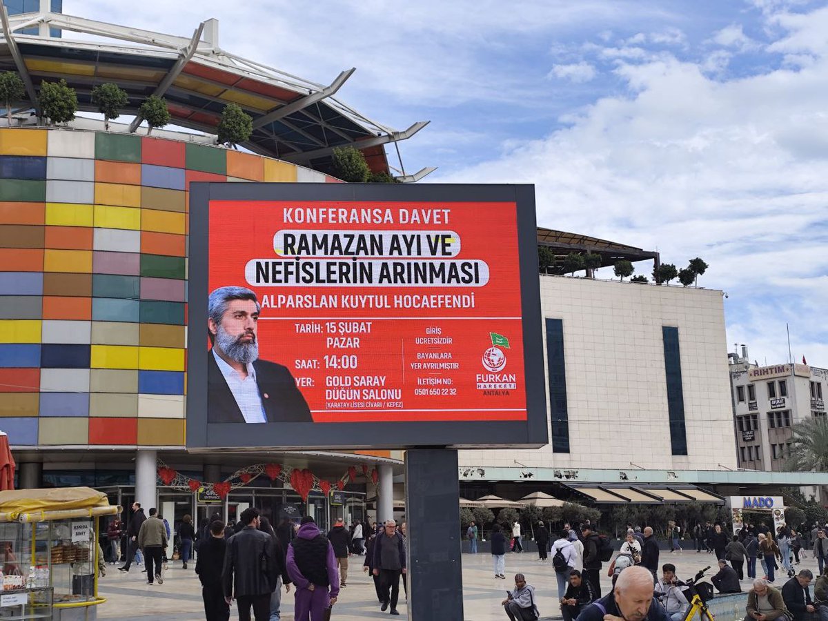 Hayatın sıkıcı ve sıradan rutinini bozup ruhunuzu canlandıracak olan Ramazan-ı şerifi konu alan konferans bizleri bekliyor kaçırmayınız....🙃🌸
AlparslanHoca AntalyayaGeliyor
#FurkanKonferansları