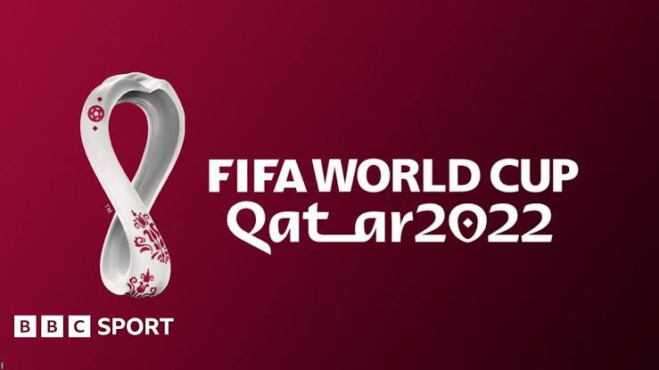 #MovimientoMundialista |🇶🇦 Qatar 2022 fue el Mundial más caro de la historia: más de 220 mil millones de dólares invertidos y 7,500 millones en ingresos para la FIFA. El país lo utilizó para mejorar su imagen y ganar influencia internacional, pero el torneo quedó marcado por