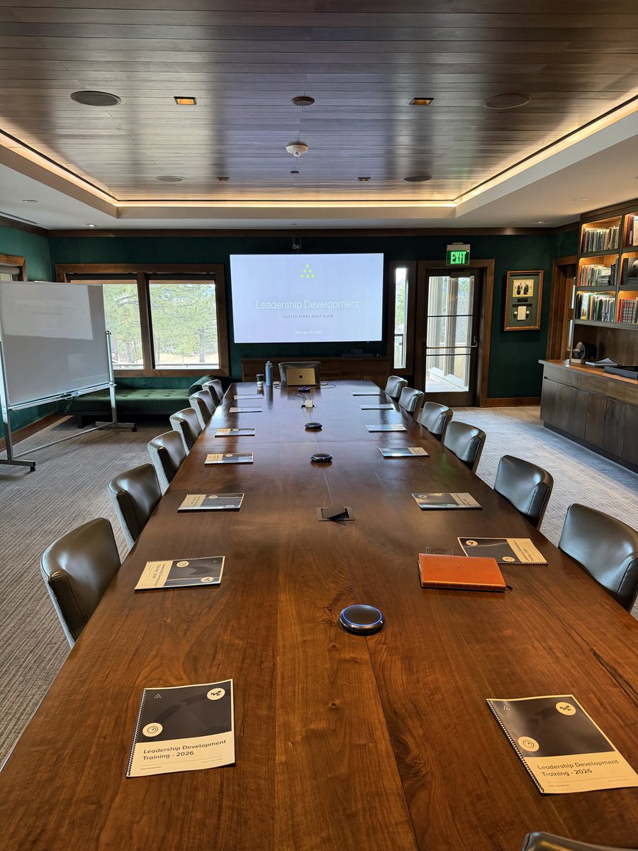 thanemarcus's tweet photo. necessary for continually building and leading healthy cultures of high performance and excellence. 

Plus, a pretty cool place to lead a half-day ;) https://t.co/51SmHprTXE