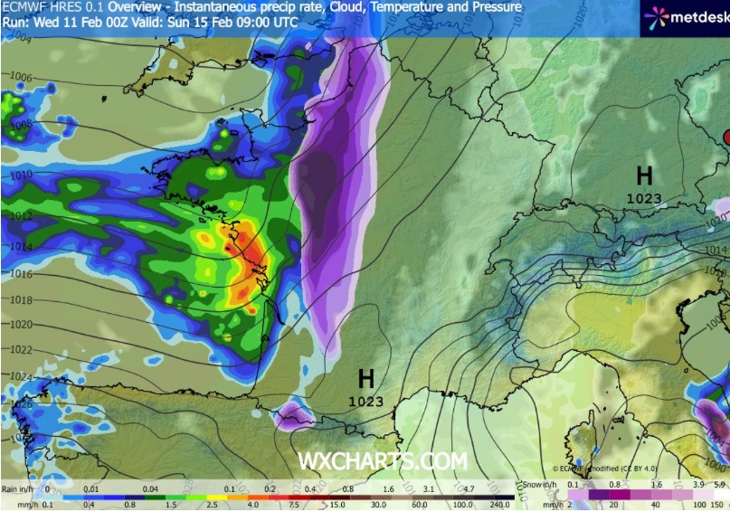 StormWatchFR☈ tweet media