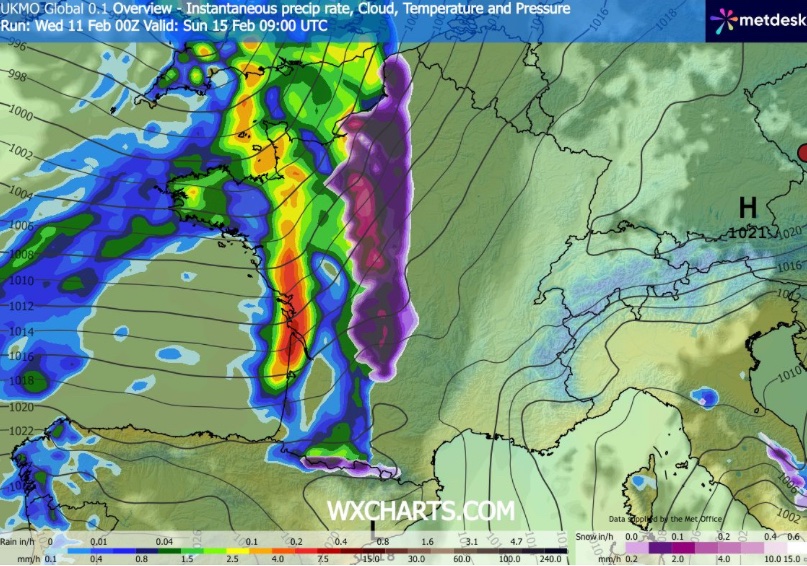 StormWatchFR☈ tweet media