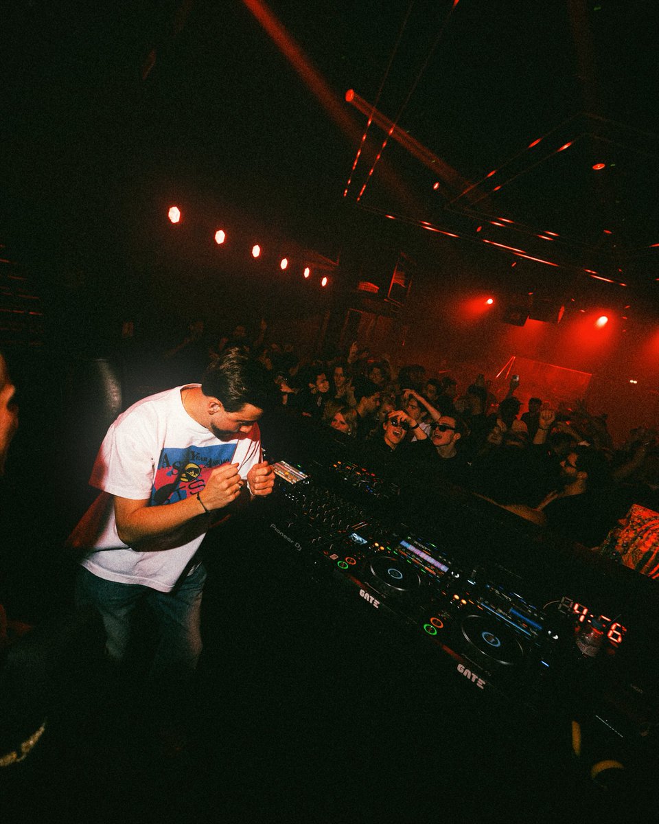 Sem Jacobs tweet media