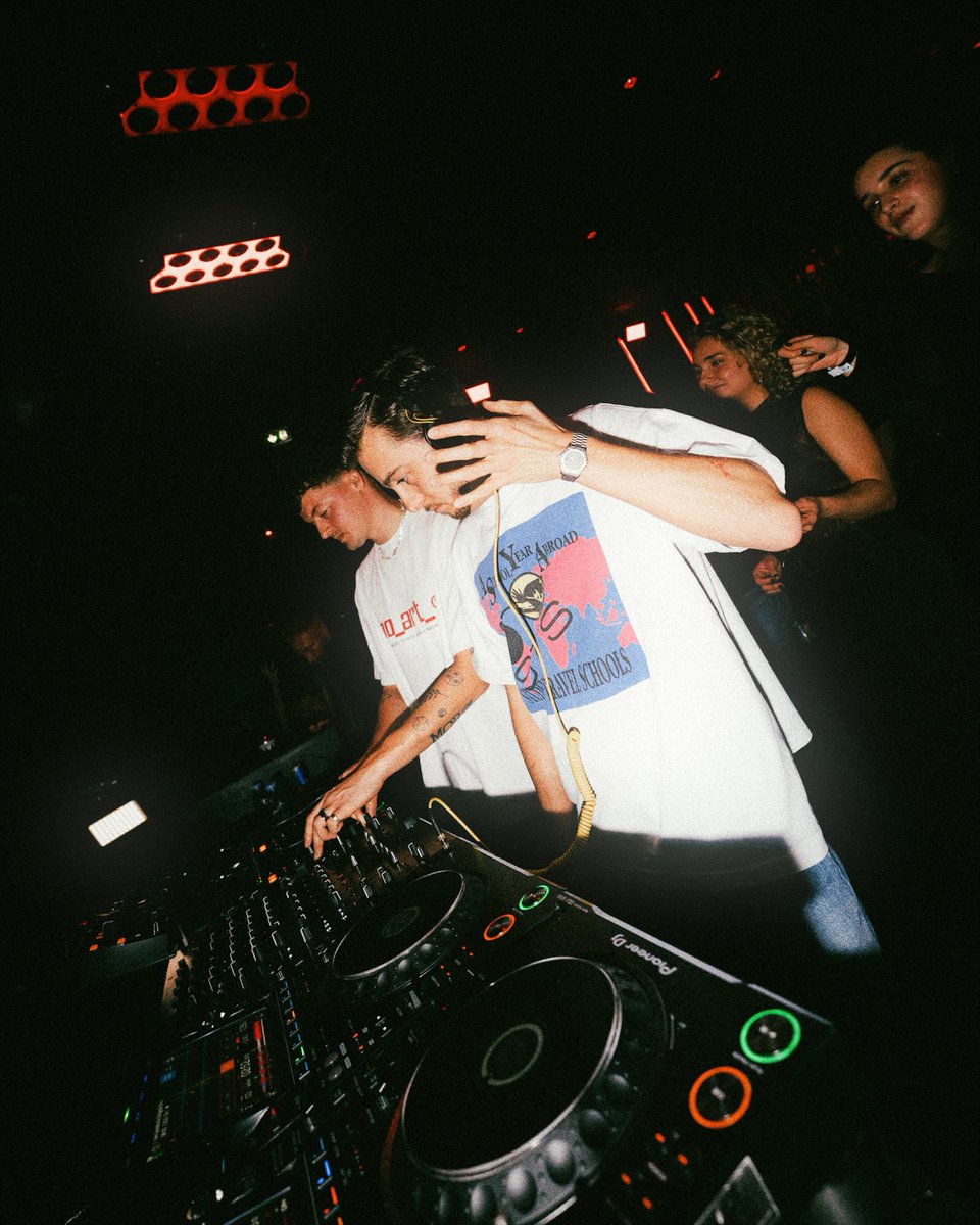 Sem Jacobs tweet media