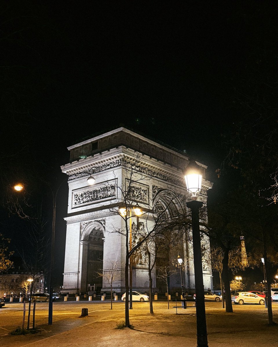 Sem Jacobs tweet media