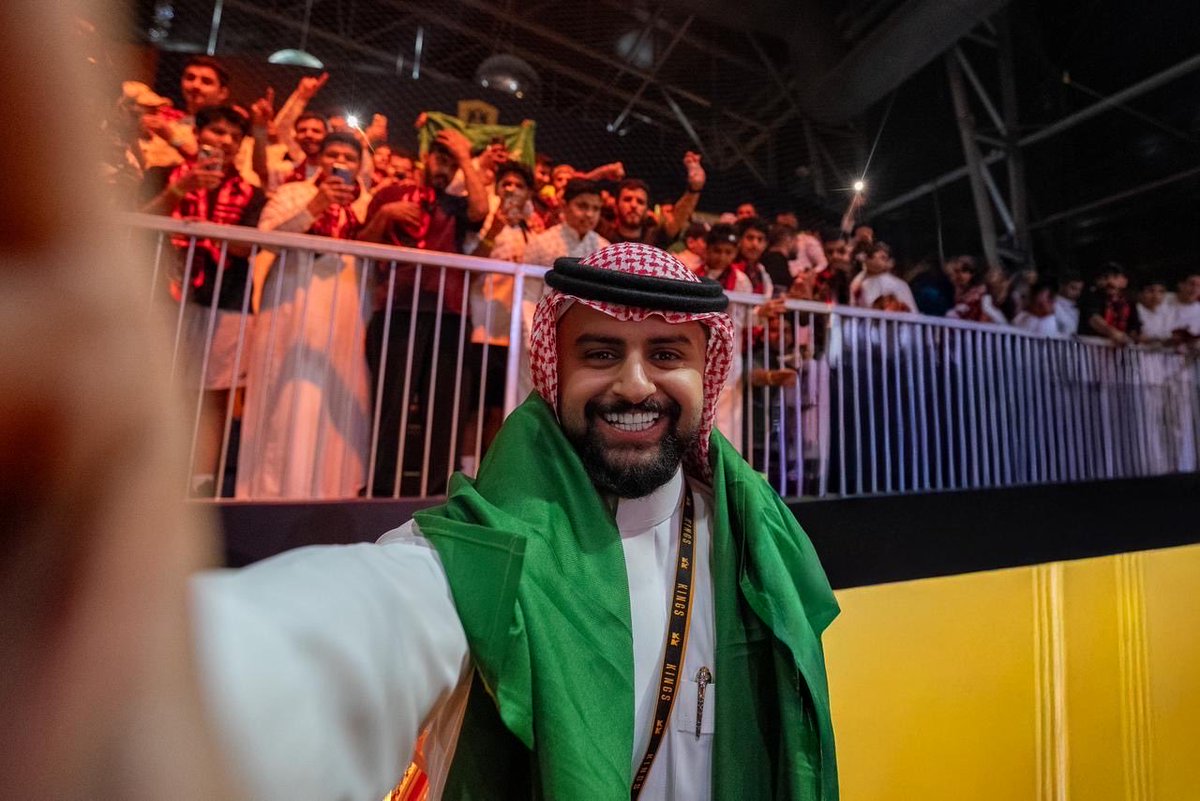 من المكسيك 🇲🇽 الى الرياض 🇸🇦 ..

انتهت رحلة فريق SXB FC في دوري الملوك .

شكرا شكرا شكرا 

لكل شخص تابع، حضر، وشجع 

وتجهزوا للقادم SXB …. 🔥🥊؟!