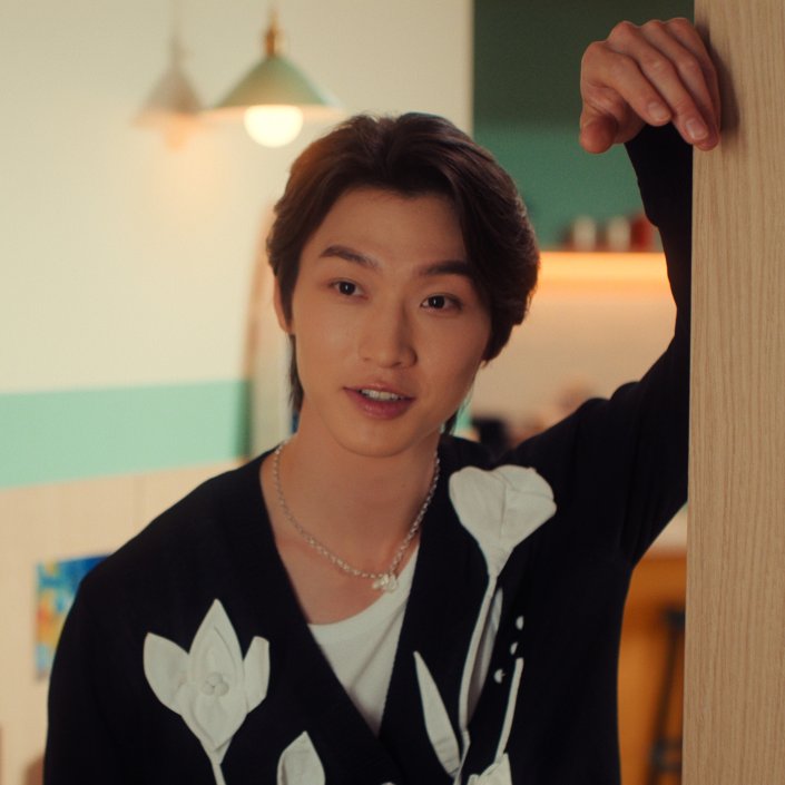 w0ndercolor's tweet image. mooncovey being the prettiest couple at KISS