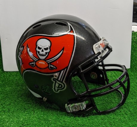 𝙃𝙚𝙡𝙢𝙚𝙩 𝘼𝙙𝙙𝙞𝙘𝙩 tweet media