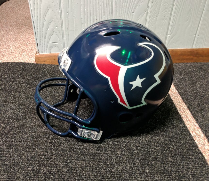 𝙃𝙚𝙡𝙢𝙚𝙩 𝘼𝙙𝙙𝙞𝙘𝙩 tweet media