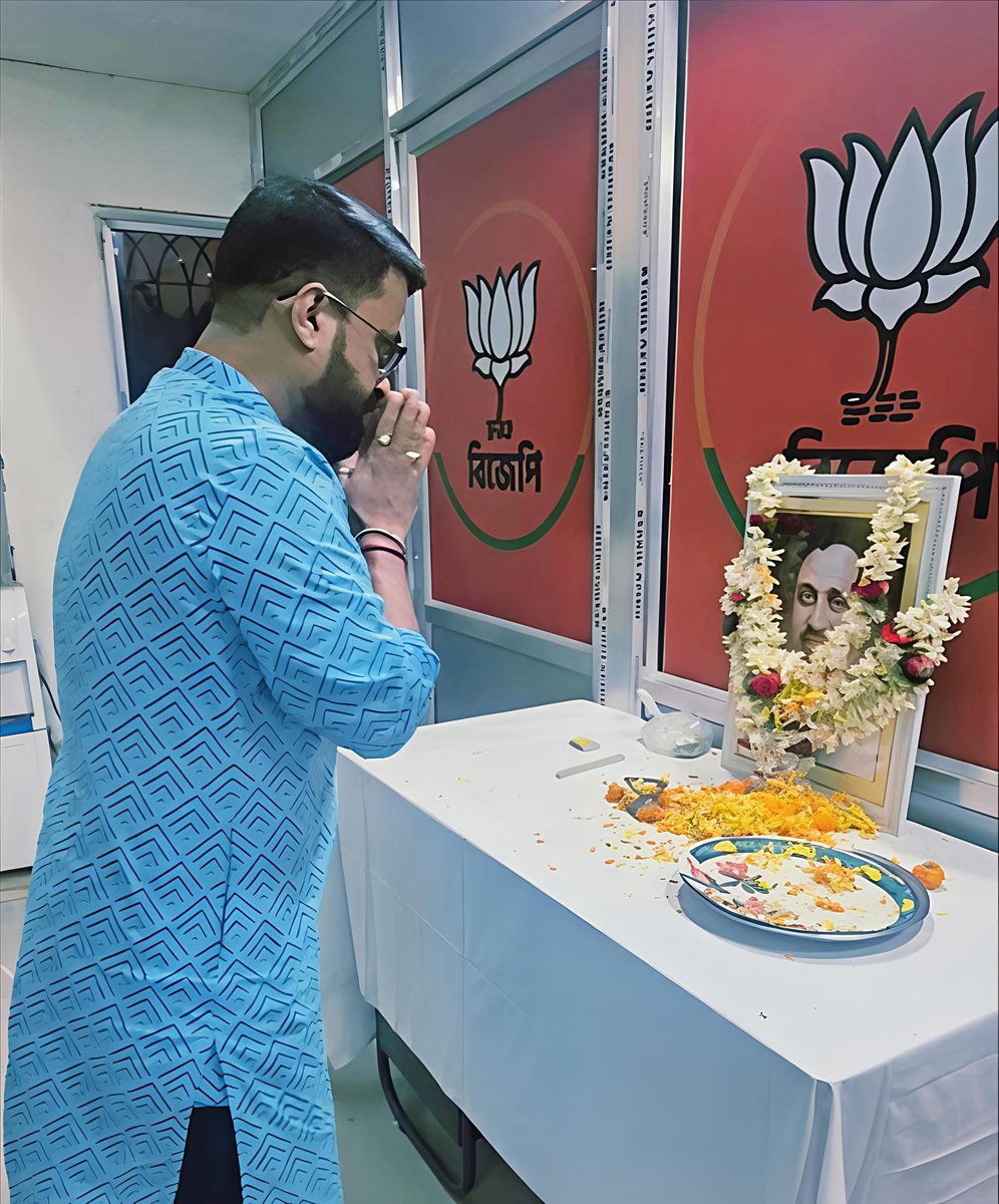 bappachatterji's tweet photo. আজ আসানসোল বিজেপি জেলা কার্যালয়ে বিশেষ সাংগঠনিক বৈঠকে। https://t.co/nNHhbq8tz3