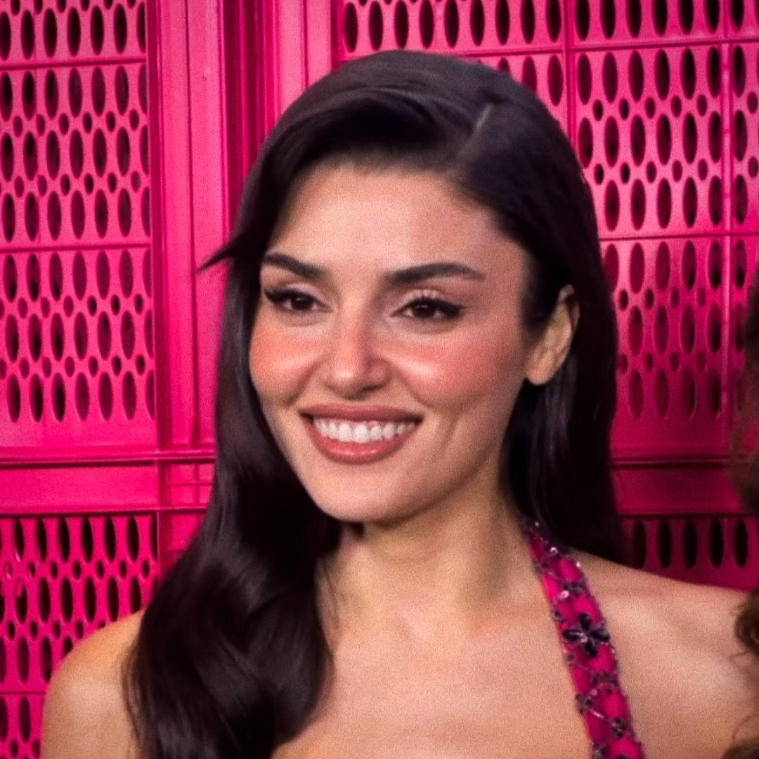 meyra_aksel's tweet image. Hande Erçel 💖

#HandeErçel