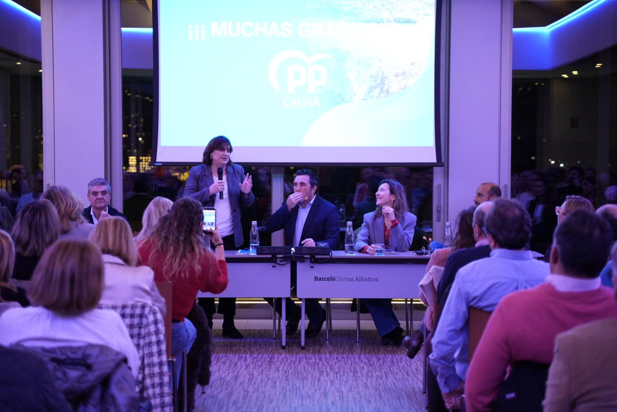 PopularesCalvia's tweet photo. Nuestro compromiso firme y compartido por los asistentes a la Junta Local, es el de contribuir a la victoria del @ppbalears en los comicios locales y autonómicos que tendrán lugar en mayo del 27. Una cita clave para las Islas y para nuestro municipio.
Juntos lo haremos posible! https://t.co/G6Vr8PnxPl