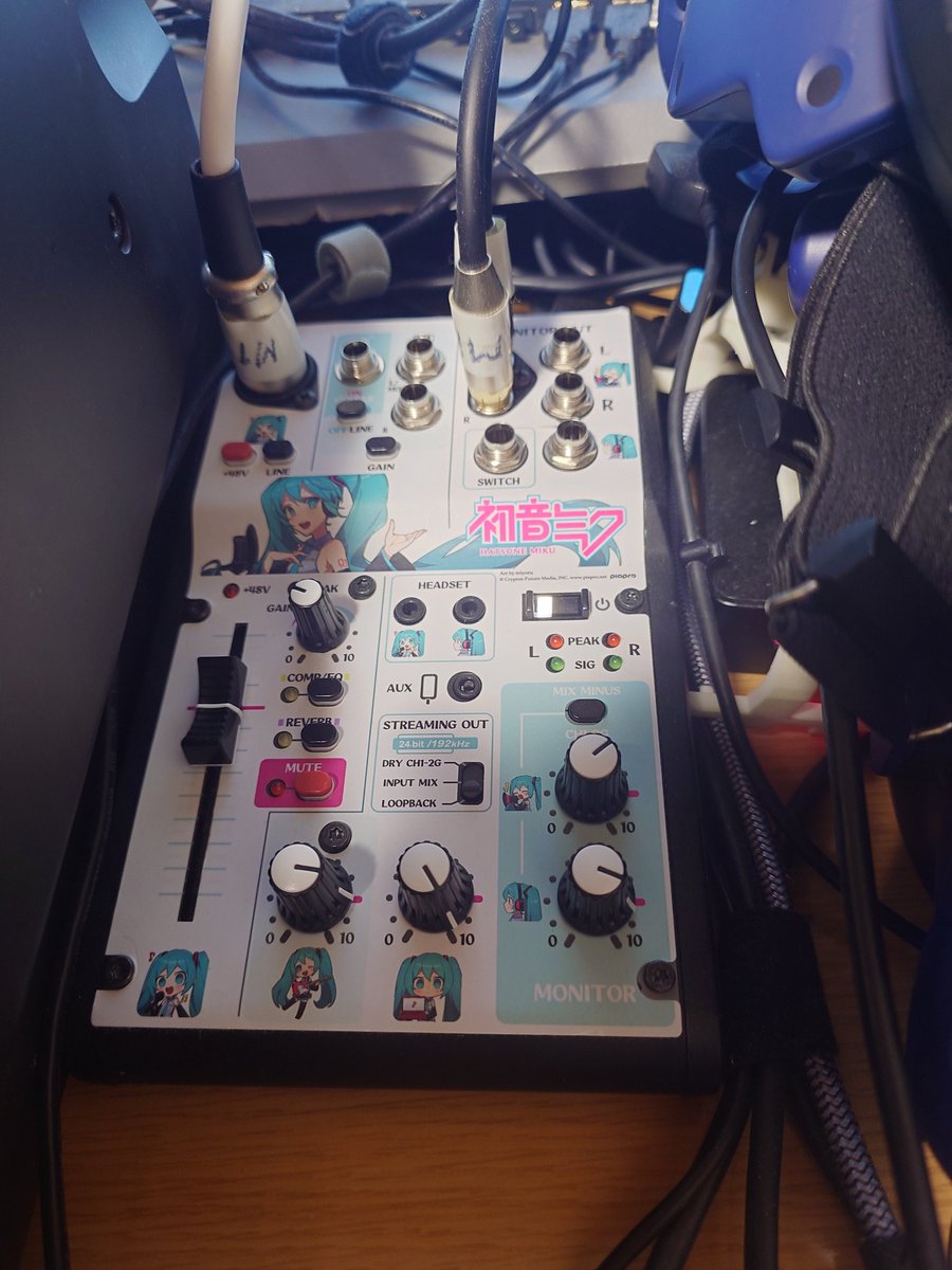 AG03MKIIはそんな不便は無く値段相応の良い機材だと思うけどなぁ(´・ω