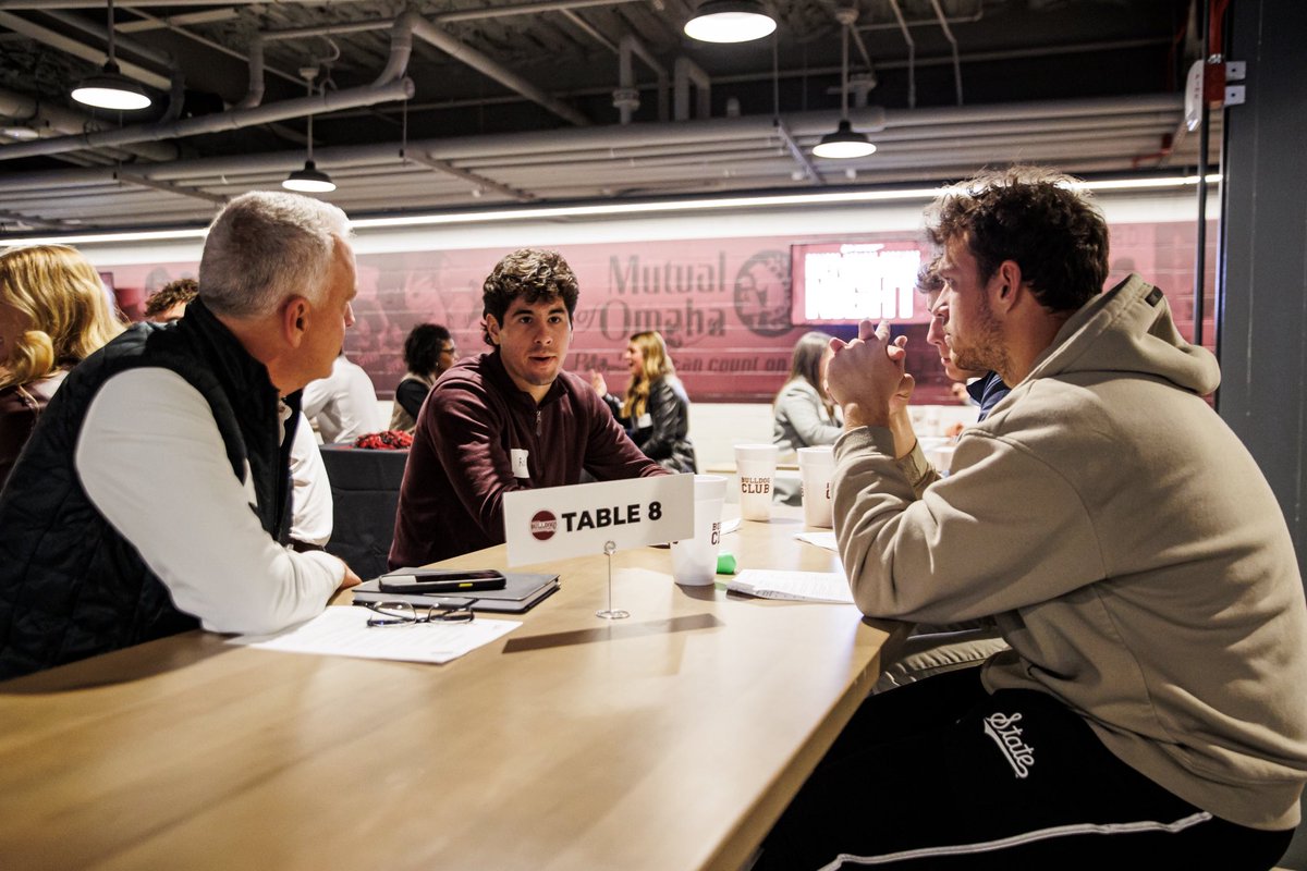 Bulldog Athlete Services tweet media