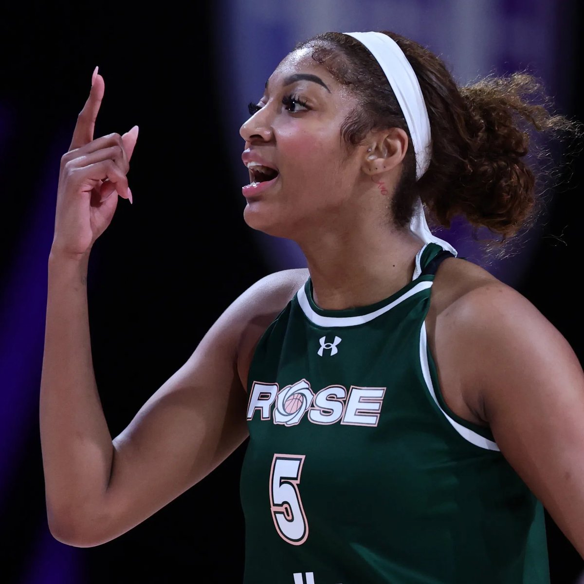 LegionHoops's tweet photo. BREAKING: Angel Reese is returning to Unrivaled next week. 

She’s baaaaaack. @Unrivaledwbb https://t.co/FTjQl88Uyo