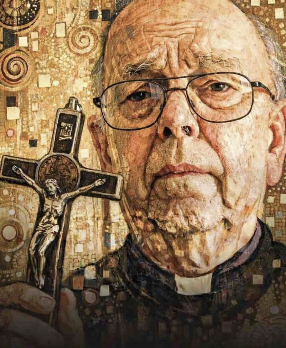GrainneMcD92925's tweet photo. “Anyone who goes to Mary and prays the Rosary cannot be touched by Satan.”

Fr. Gabriel Amorth 🕊️ https://t.co/y5ofMZK6rI