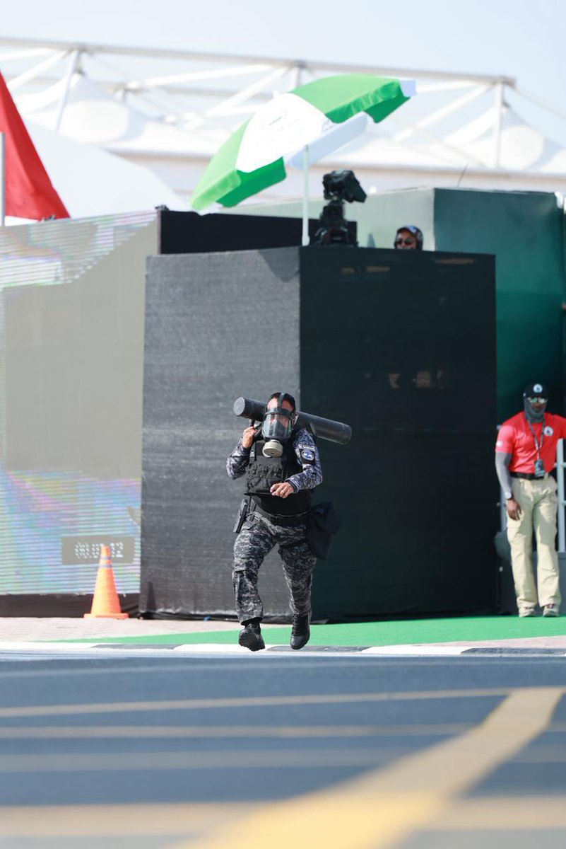 GerardoPerezSV's tweet image. El Salvador 🇸🇻 participó por primera vez en el @swat_challenge organizado por @DubaiPoliceHQ. Nuestro equipo fue conformado por miembros elite de la policía nacional civil y la fuerza armada.

Desde la Embajada queremos destacar el trabajo y esfuerzo realizado por el equipo. Nos…