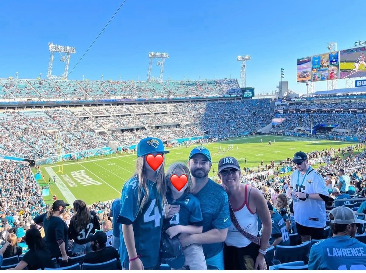 John Ekdahl was my best friend. He died today of cancer, at 47. I know that some of you knew and loved John, so I thought I’d let you all know. I have set up a GoFundMe for his family, which is linked in this tweet.
John and I “met” on Twitter about 13 years ago, and then, a