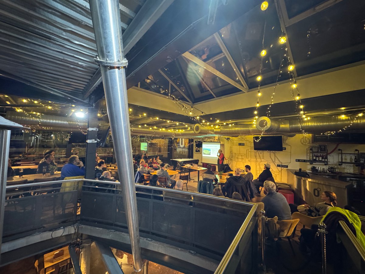 Reading Geek Night tweet media