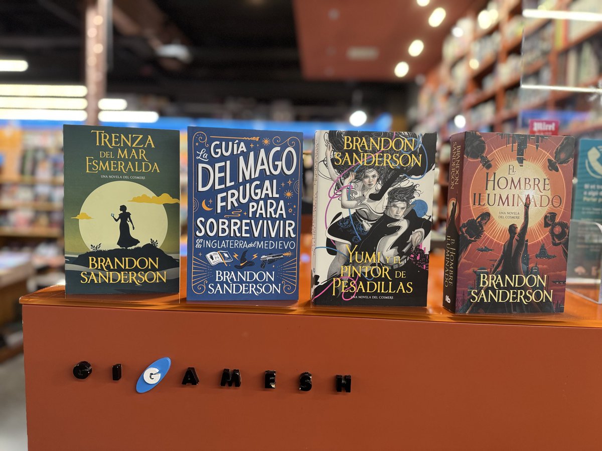 Librería Gigamesh tweet media