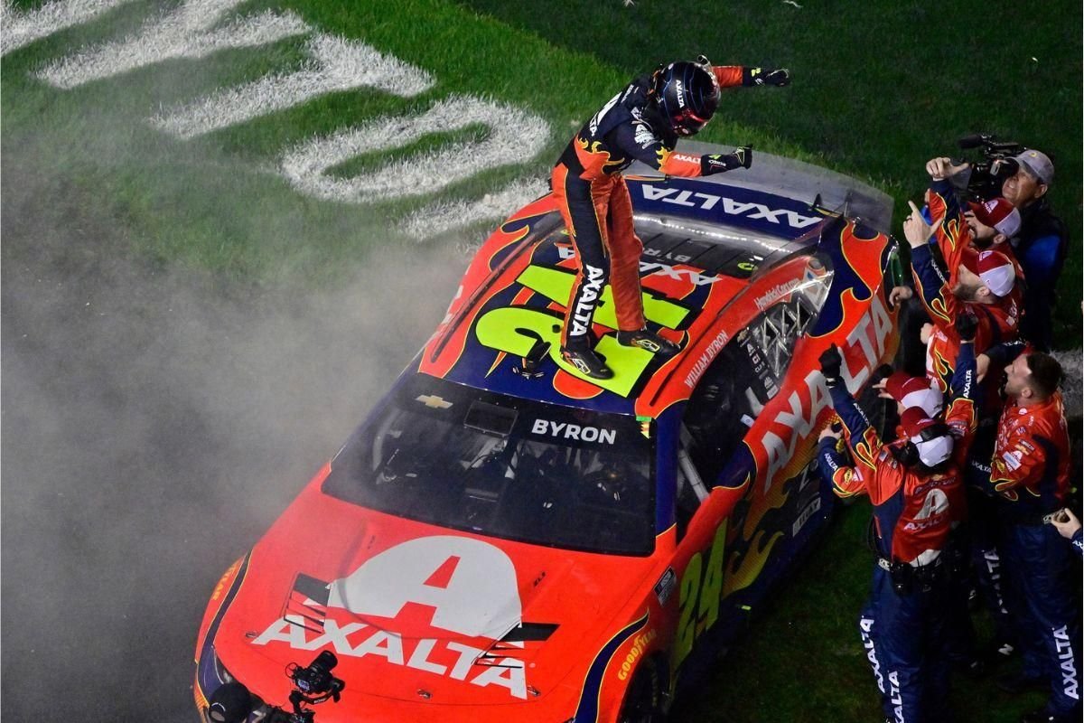 HORARIOS para las 68° #DAYTONA500 

Miercoles:
22:15hs - Clasificación

Jueves:
21:00hs - Duel 1
22:45hs - Duel 2

Viernes:
19:35hs - Práctica 2

Sabado:
17:00hs - Práctica 3

Domingo:
16.30hs - Carrera (200 Vueltas)