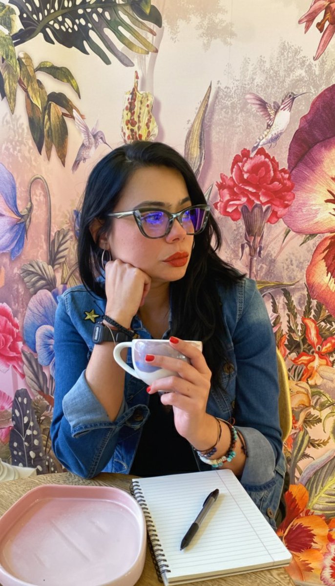 Valeria DeBotas tweet media