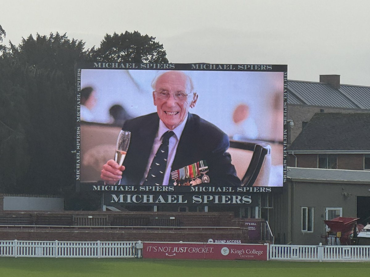 Phil Curme 🥾🪖 tweet media