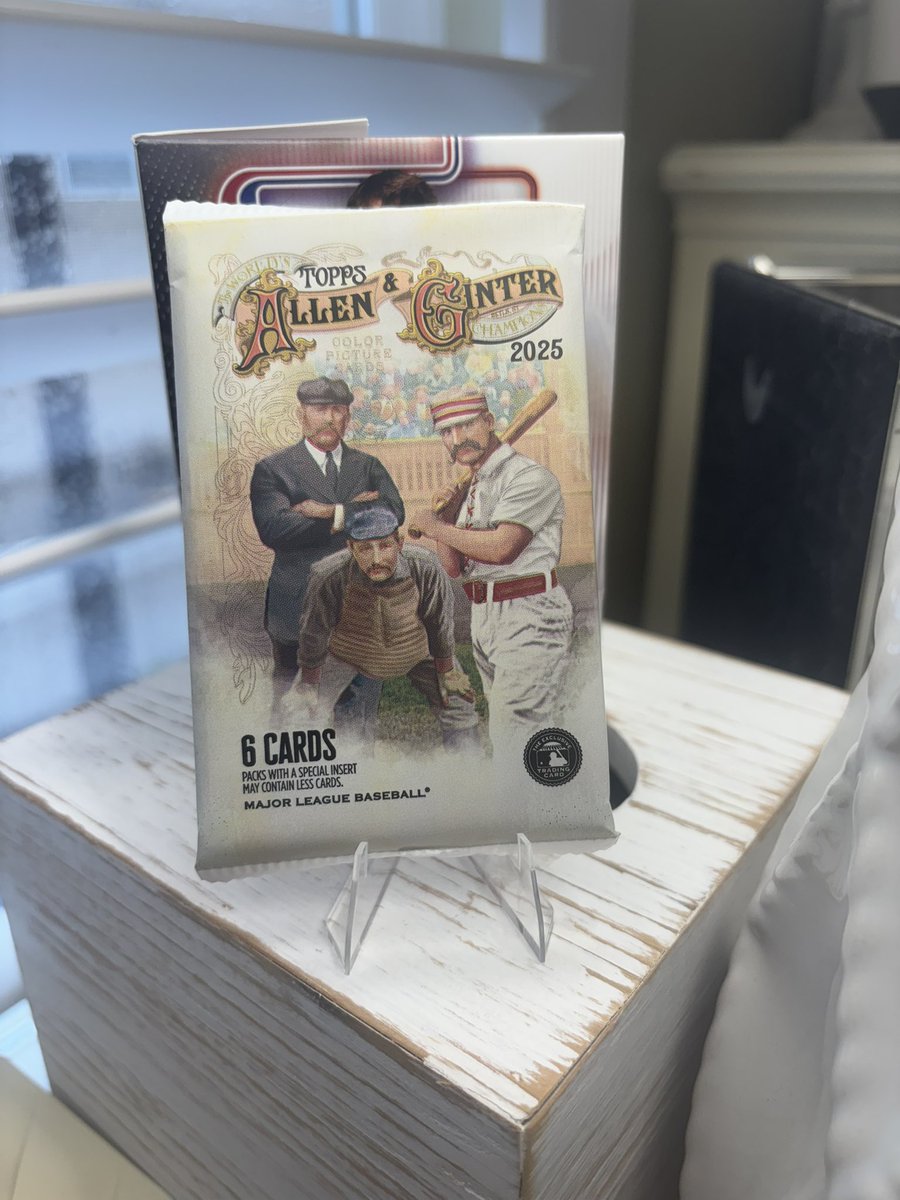 Anyone want a 2025 A&amp;G baseball pack? Could have an auto 🤷‍♂️
*whose auto would be cool?