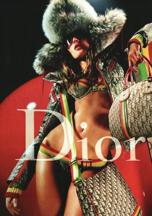 Into Archive tweet media