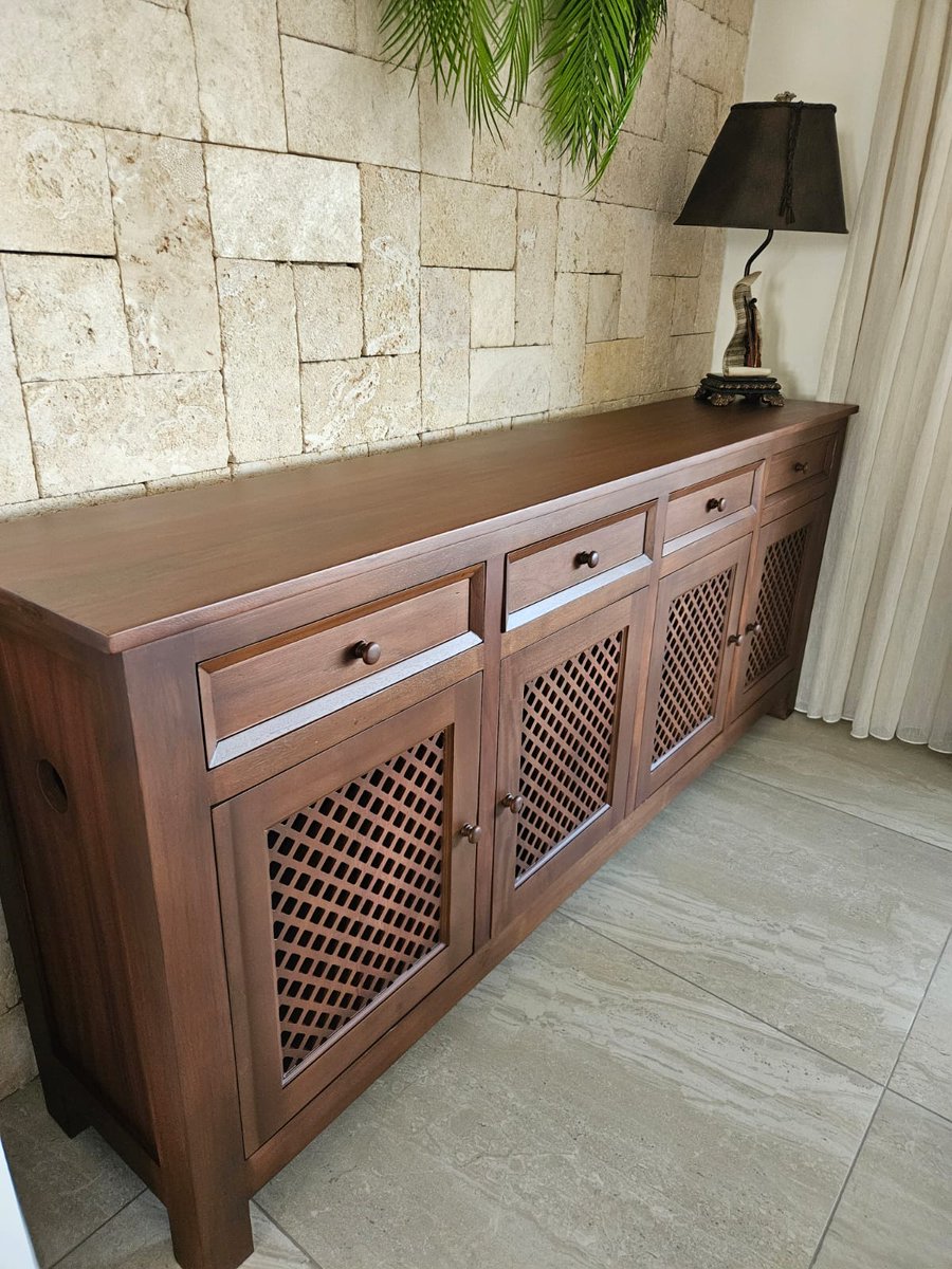 Gakumo_Migwi's tweet photo. Mahogany Custom Made Console Stand. 
Frame 1 Was the Client's Inspo
Frame 2 was ChatGPT Render
Frame 3 is the final Product. 

3 weeks lead time. https://t.co/u0j1UEM7hk