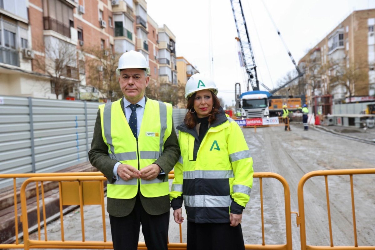 La <a href="/AndaluciaJunta/">Junta de Andalucía</a> acelera la obra del Metro de #Sevilla con la ejecución de los muros del túnel en Doctor Fedriani

➡️ Vía <a href="/EPSevilla/">Europa Press Sevilla</a> 

europapress.es/esandalucia/se…