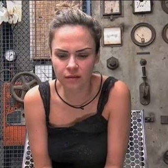 UpdateCharts tweet media