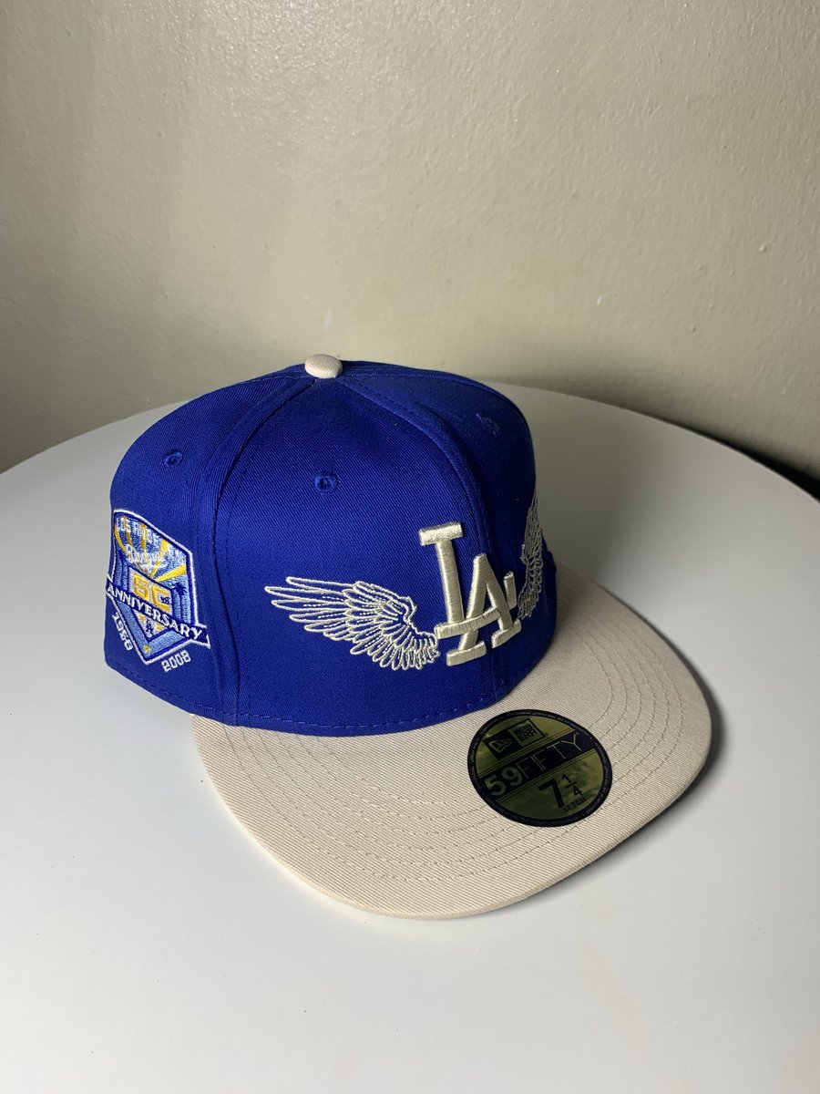 theallureluxe's tweet image. Limited Stock ⚠️
Caps that complete the fit🧢 — not just the outfit.
PRICE: 🏷️ ₦10,000

📍 Lagos, Nigeria
📦 Nationwide delivery

For order placement, Send a DM 09091093693 or tap the link in bio 🔗.

#theallureluxe #caps #capcollection #headwear