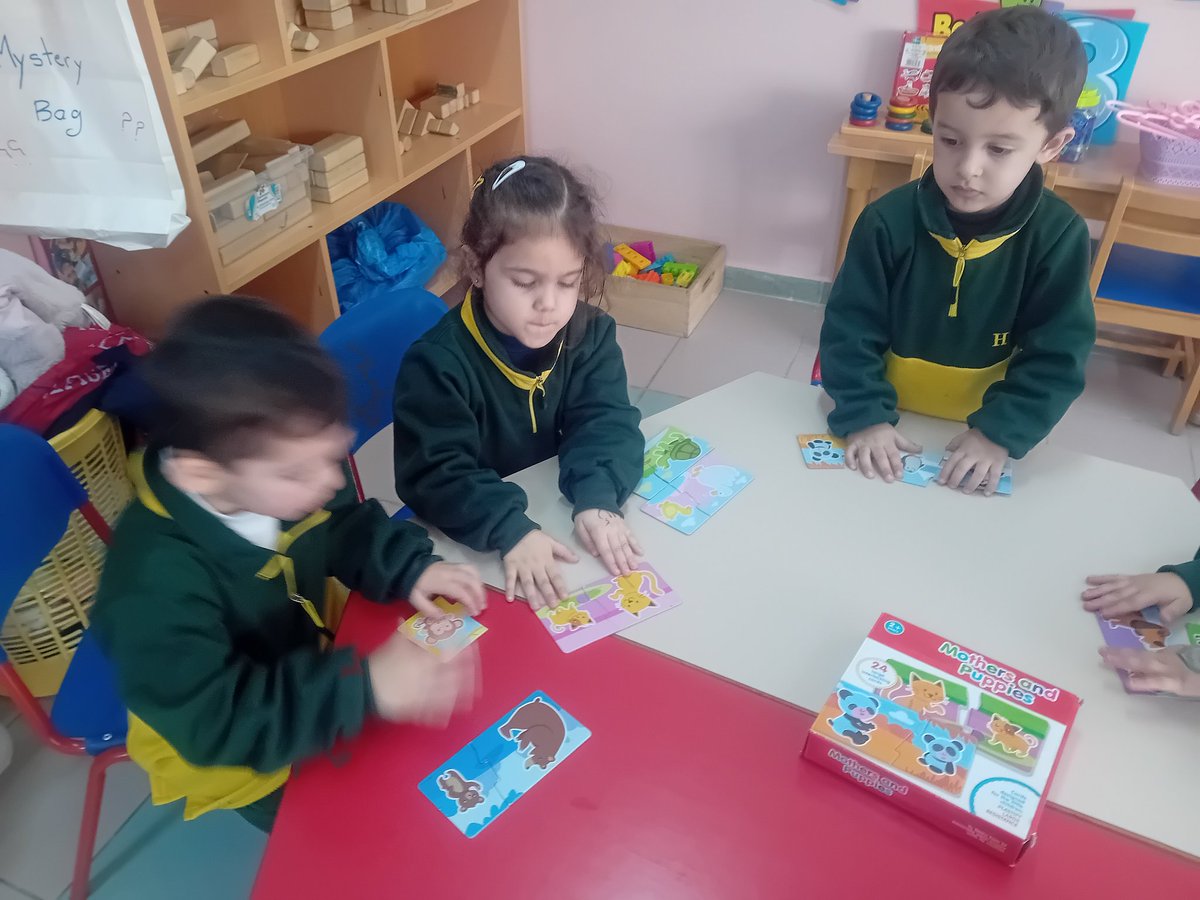 Sara Abu ghadeer tweet media