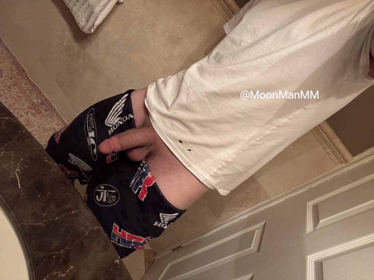 MoonManMM🔞🇨🇦 tweet media