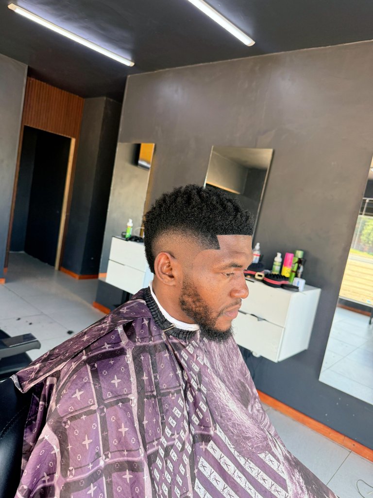 zane_Sekhwela 🏳️‍🌈 tweet media