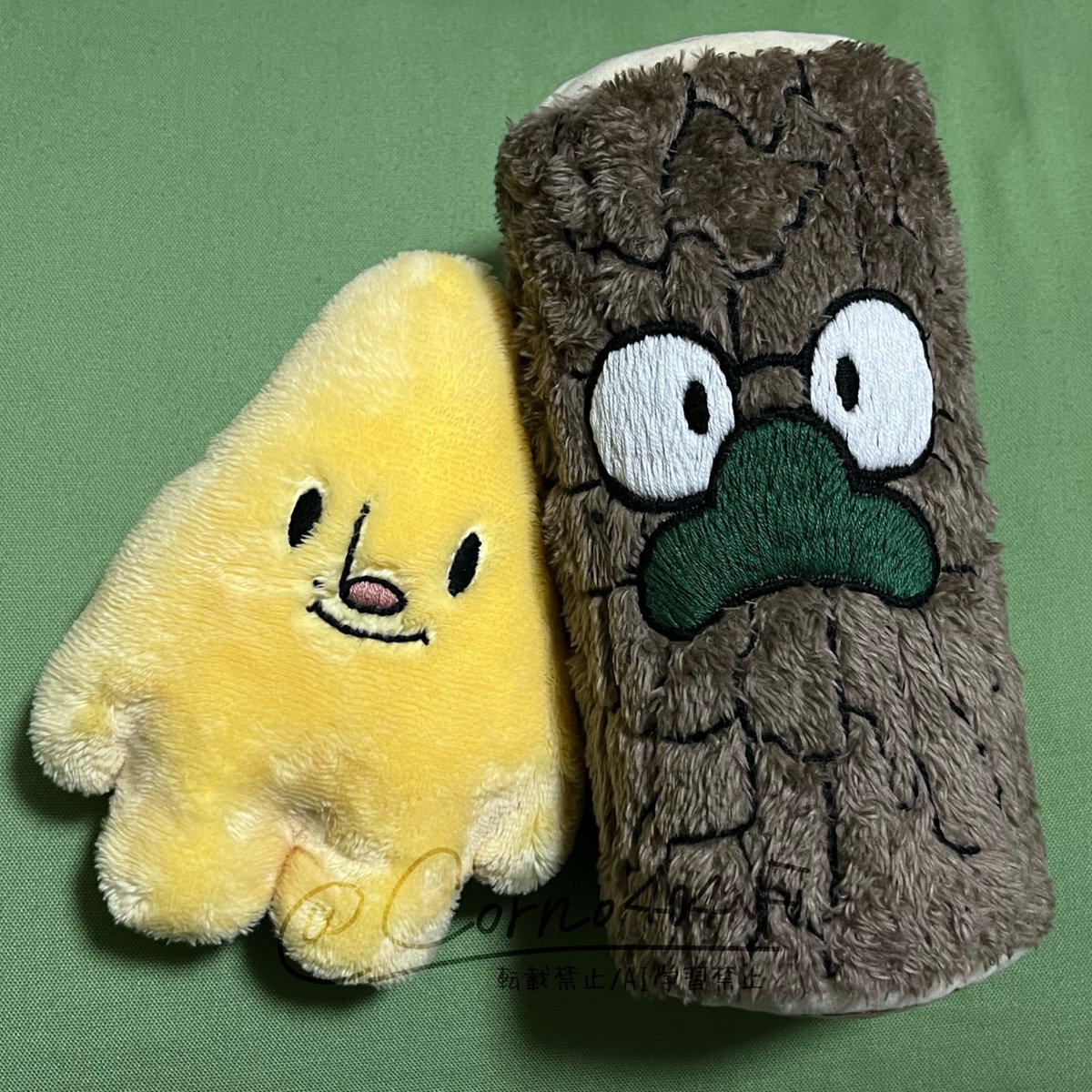 こるの tweet media