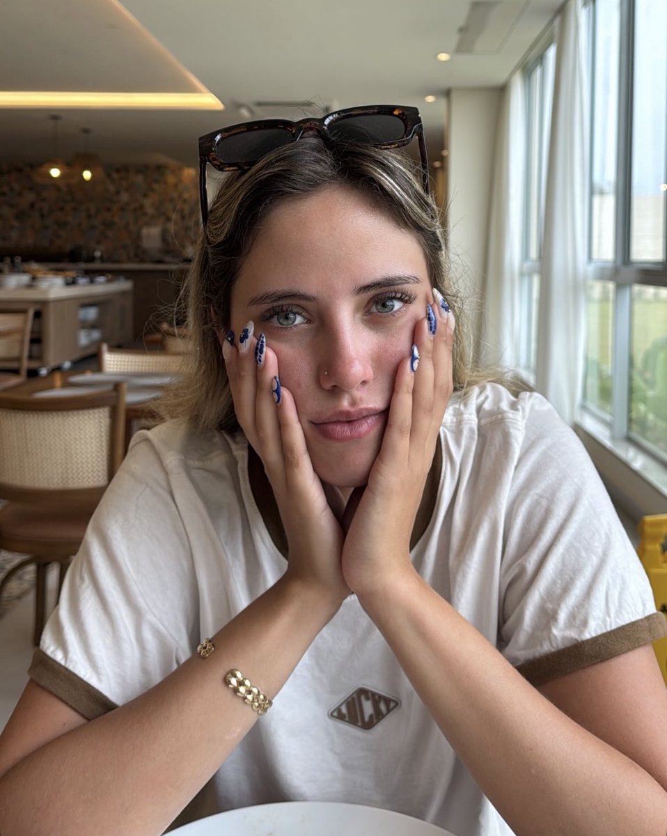 Denisse G. Archivo (@denissearchive) on Twitter photo 