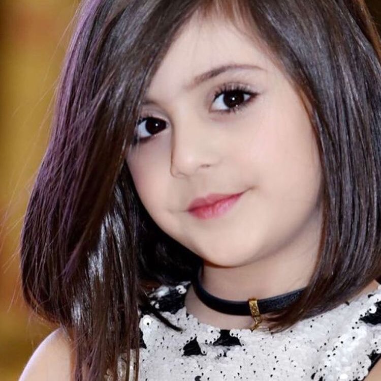 كنت احب الصبر واحلامي تضيع
وضاعت الاحلام يوم اني صبرت .♥️.