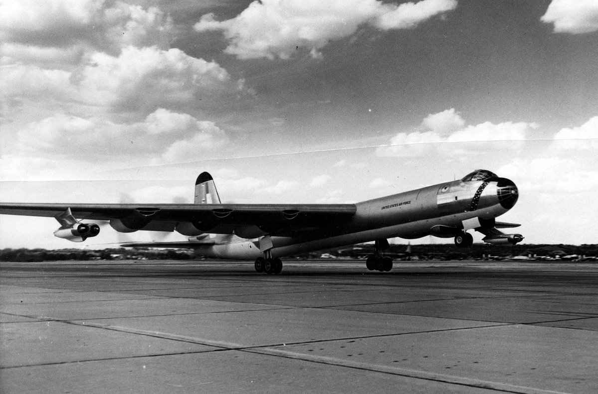 12 February 1959. Final flight of the Convair B-36J-75-CF Peacemaker, s/n 52-2827. The last operational example of the strategic bombers built by Convair, completed 1 July 1954. Its last flight was to Amon Carter Field, Fort Worth.