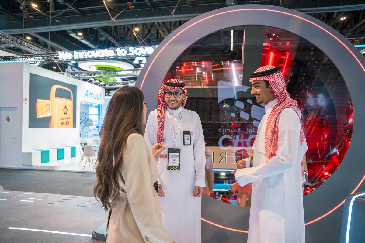 Cloud solutions tweet media